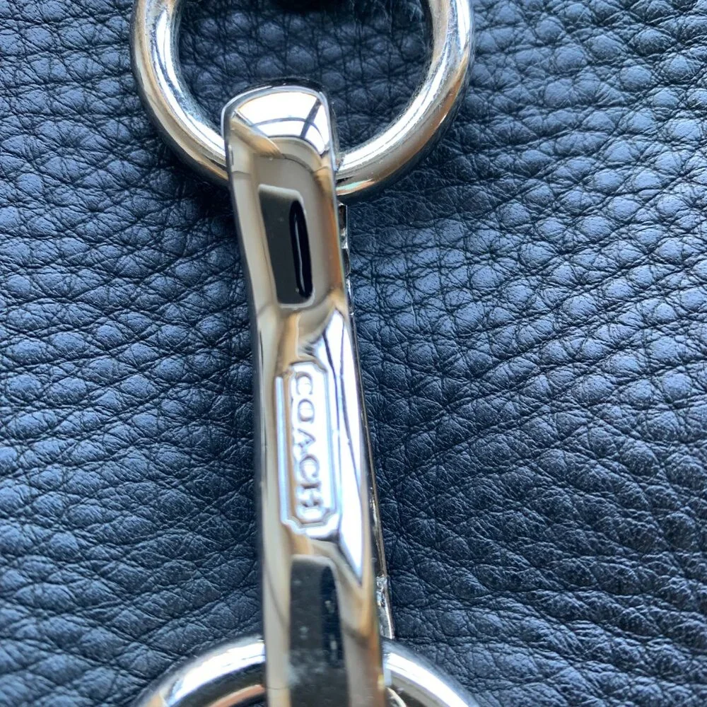 coach purse - Picture 6 of 8